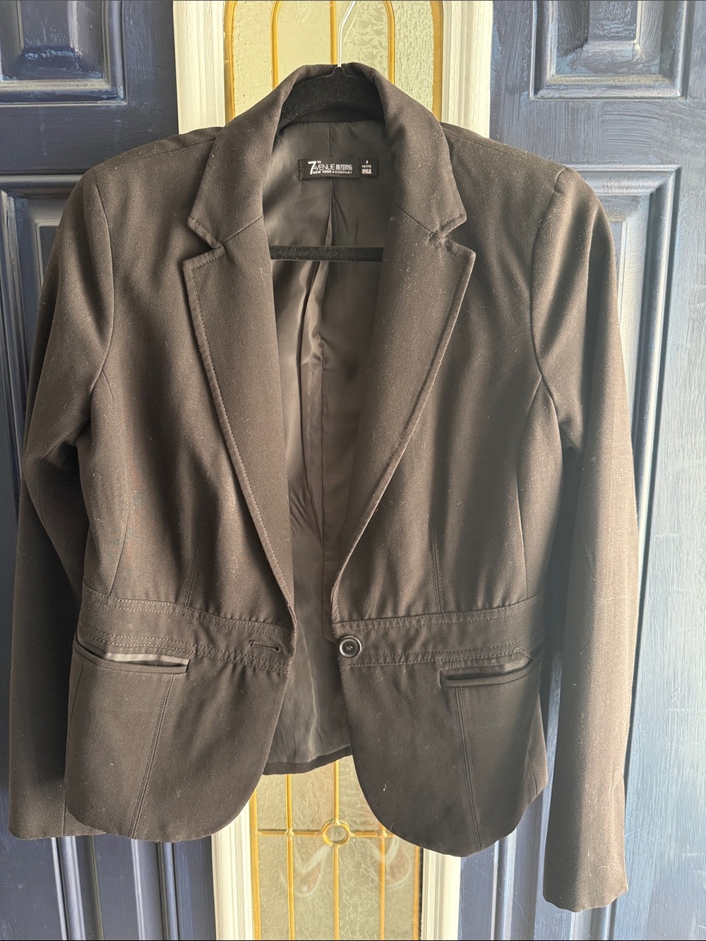 Women’s Single-Button Black Tailored Blazer